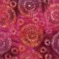 Preview: rot marmorierter Batikstoff von Anthology, Motiv: gestrichelte Kreise